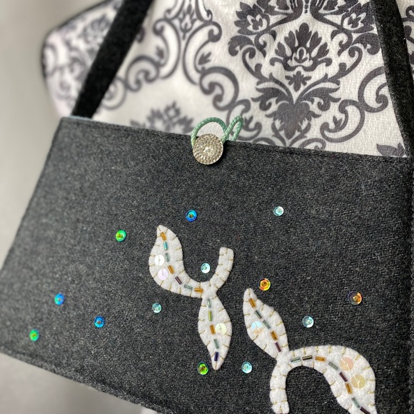 PATCH shoulder bag. - Picture 7 of 7